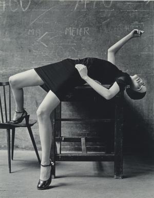 Kate Barry Les robes noires (pour Elle) 2001  © Kate Barry